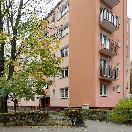 Two-Bedroom Family Apartment Esperanto Next To Klif By Noclegi Renters Варшава Екстер'єр фото